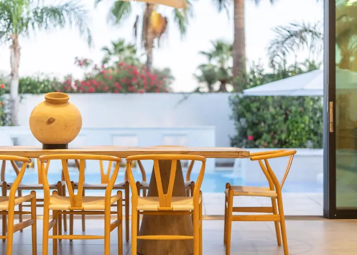 The Dreyfus Designer With Pool Scottsdale